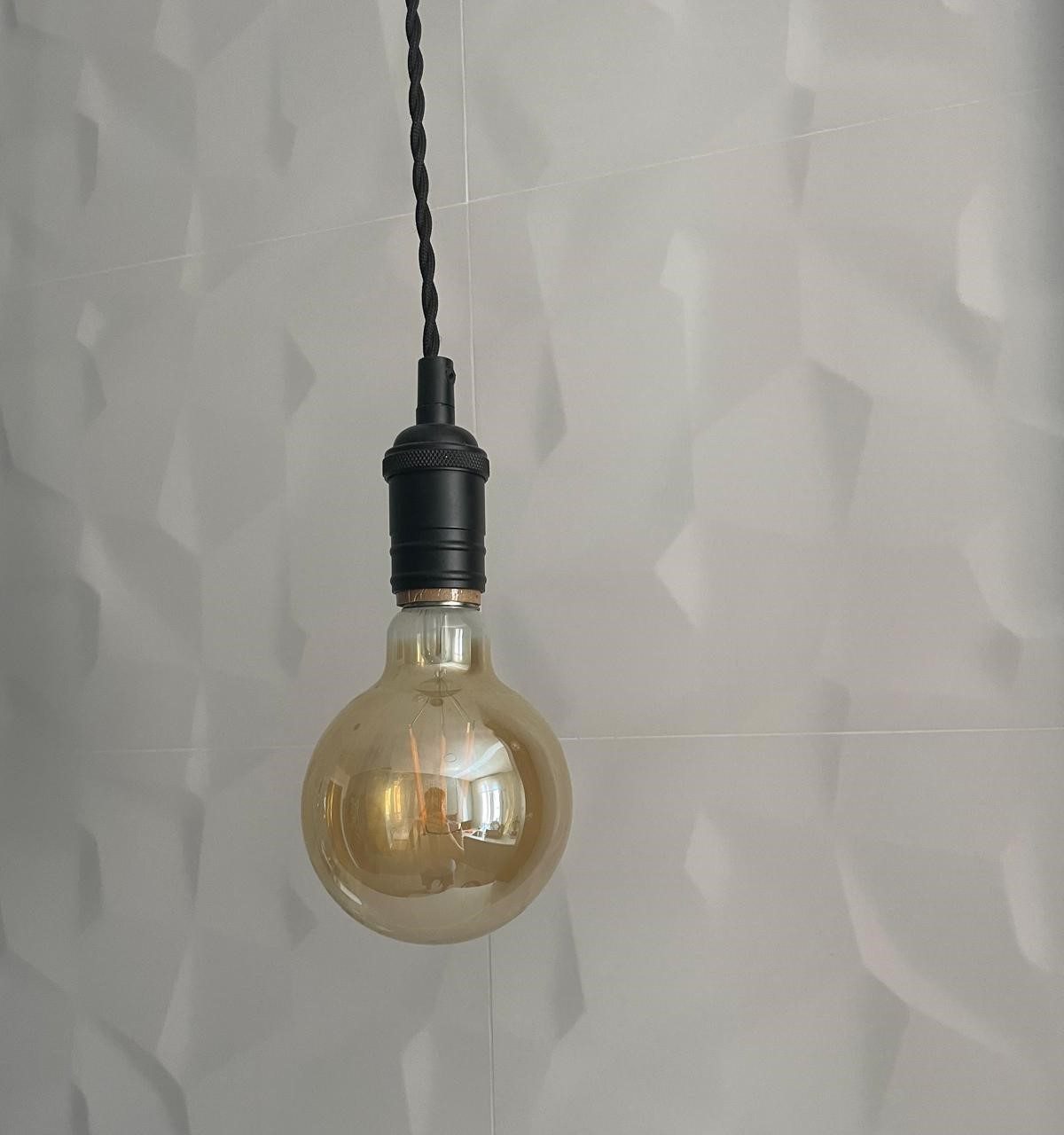 ¡Descubre la elegancia de las bombillas LED de filamento con Inmatelec!